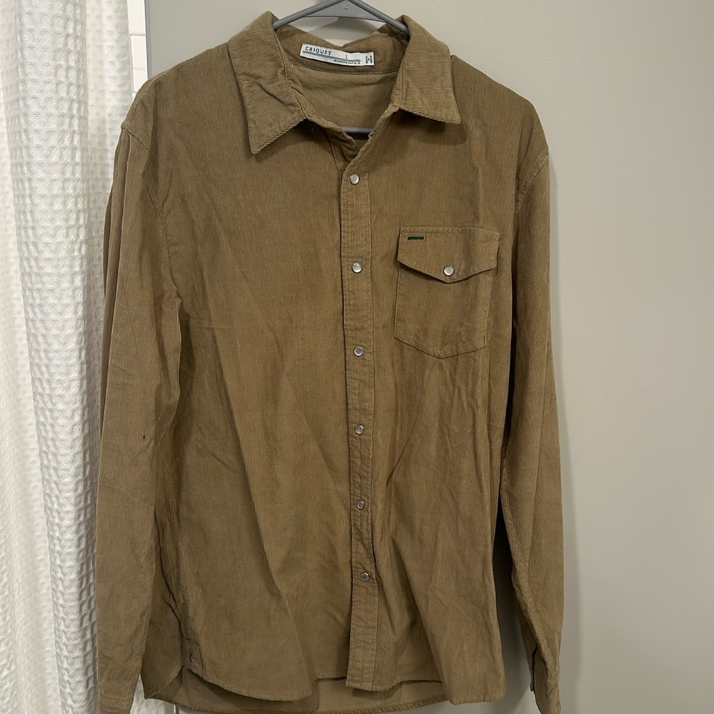 Criquet button up